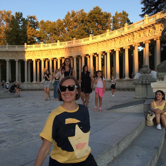 Meet your Posher, Tetyana - Picture 1 of 9